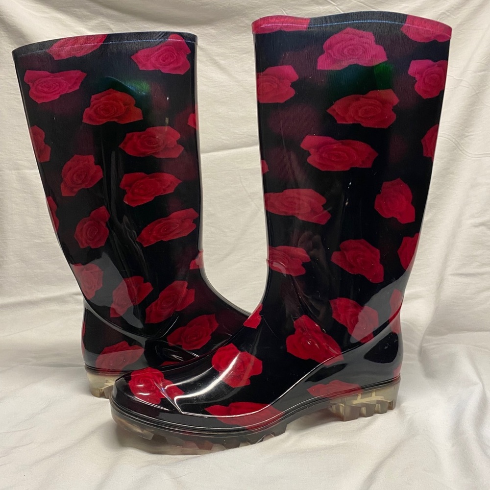 Rose Print Rain Boots Never  Worn Size 11